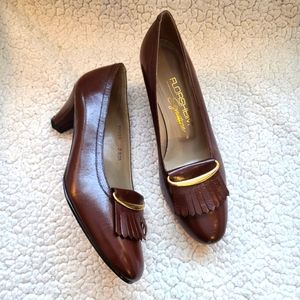 Florsheim Signature brown leather heels